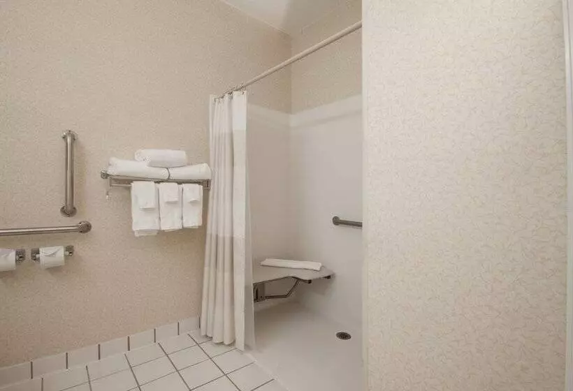 酒店 Baymont By Wyndham Coon Rapids