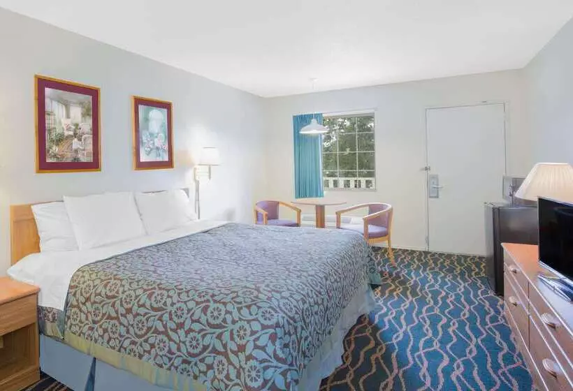 ホテル Days Inn By Wyndham Hardy