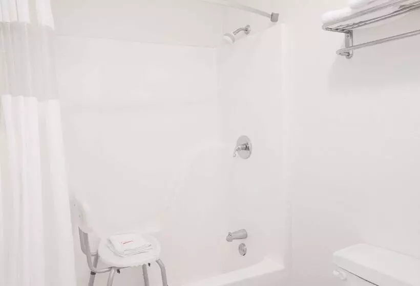 ホテル Days Inn By Wyndham Hardy