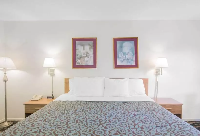 ホテル Days Inn By Wyndham Hardy