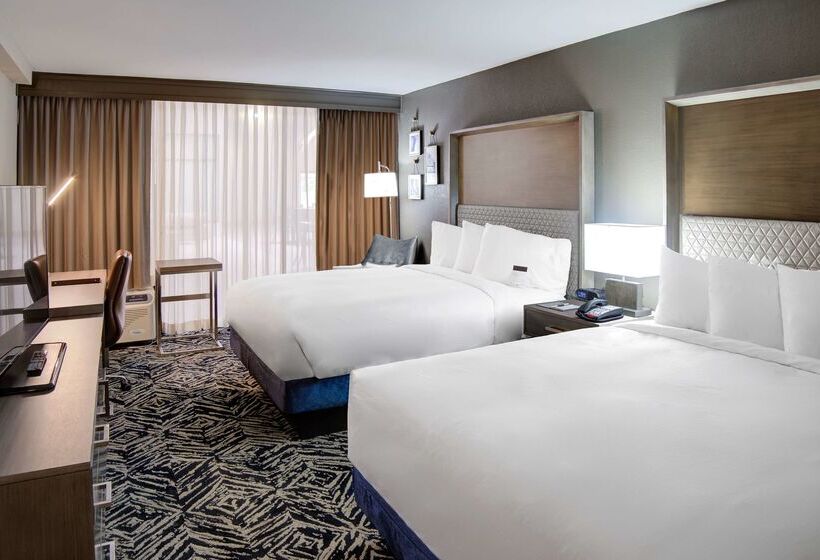 Отель Doubletree By Hilton Harrisonburg