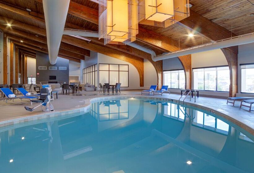 Отель Doubletree By Hilton Harrisonburg