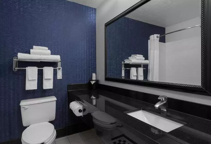 هتل Fairfield Inn Kennewick