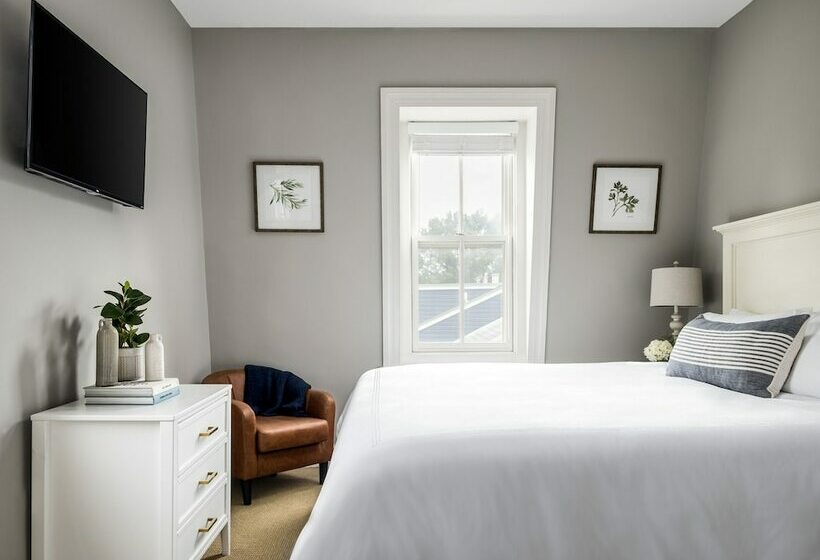 בית מלון כפרי Flag House Inn