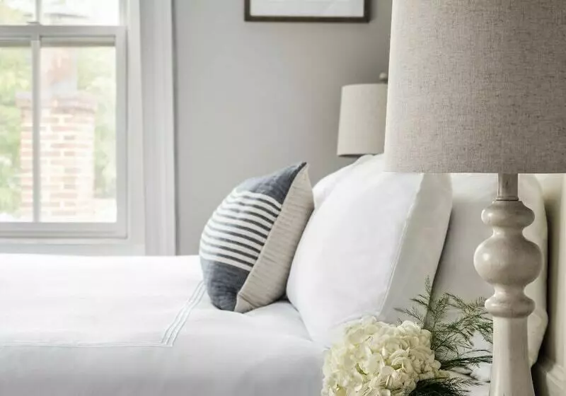 هتل Flag House Inn