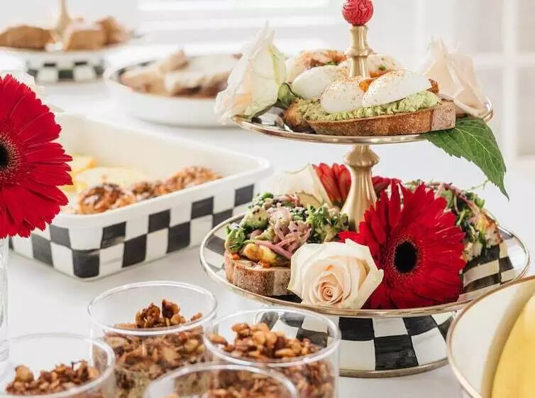 هتل Flag House Inn