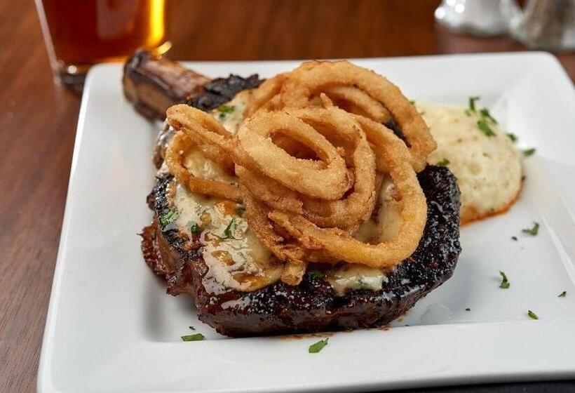 Radisson Hotel Detroit Metro Airport