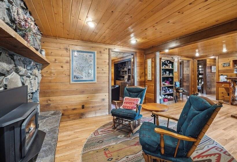 فندق Good Medicine Lodge