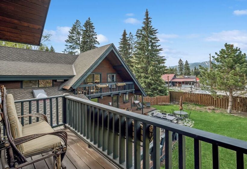 فندق Good Medicine Lodge