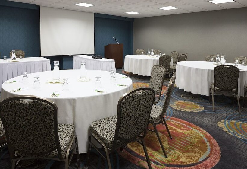 فندق Holiday Inn Wichita East I 35, An Ihg