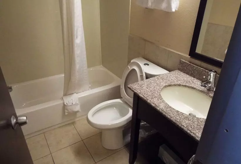 בית מלון כפרי University Inn Austin North