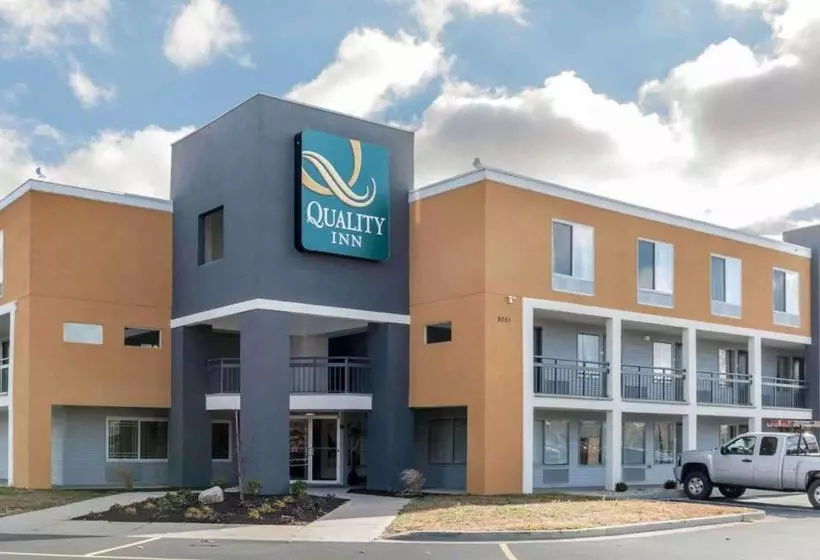 ホテル Blisspoint Inn Northwest Indianapolis