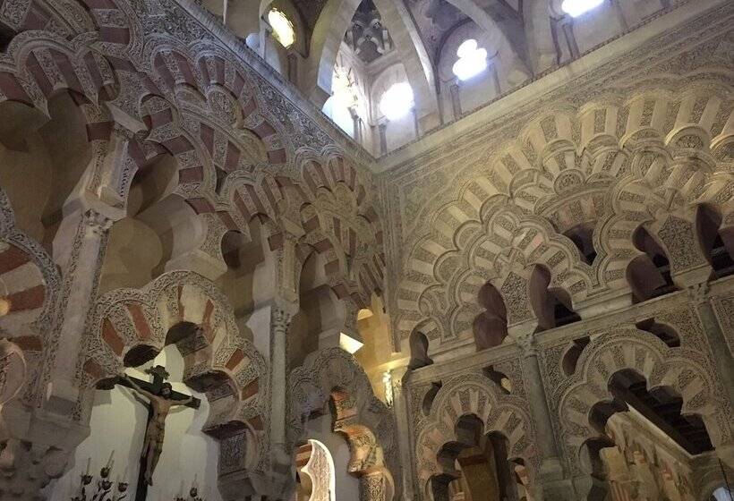 پانسیون Patio De La Plateria