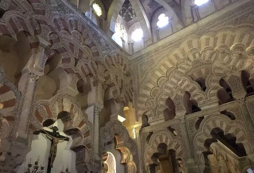 پانسیون Patio De La Plateria
