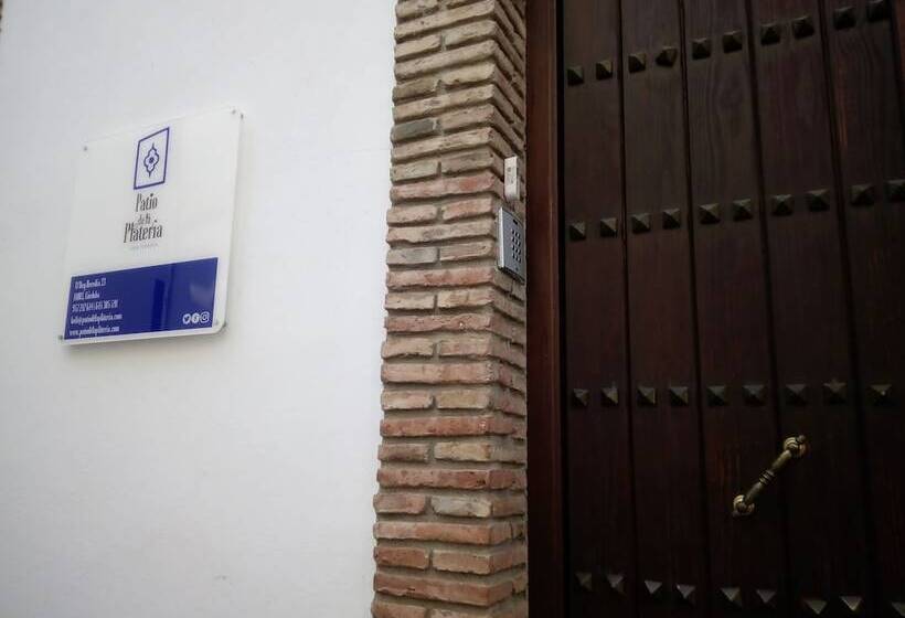 پانسیون Patio De La Plateria
