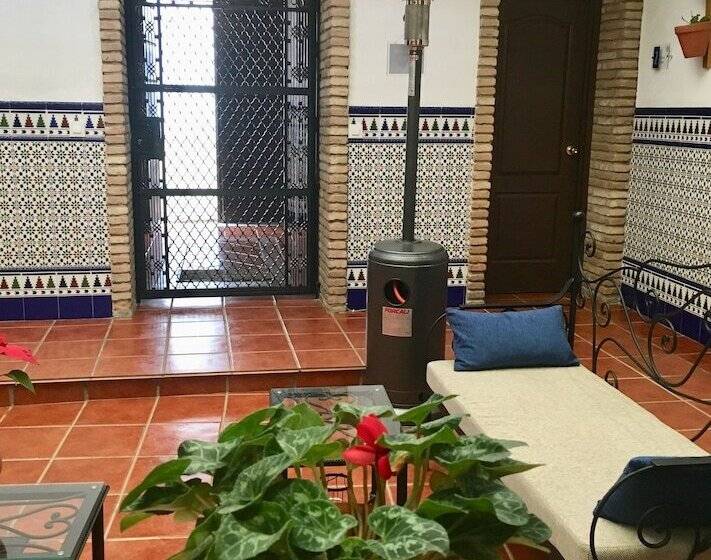 پانسیون Patio De La Plateria