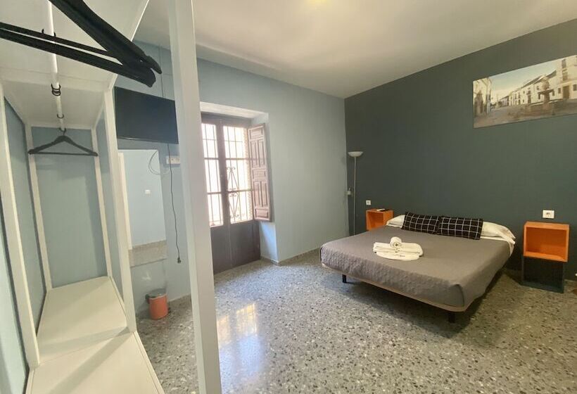 پانسیون Patio De La Plateria