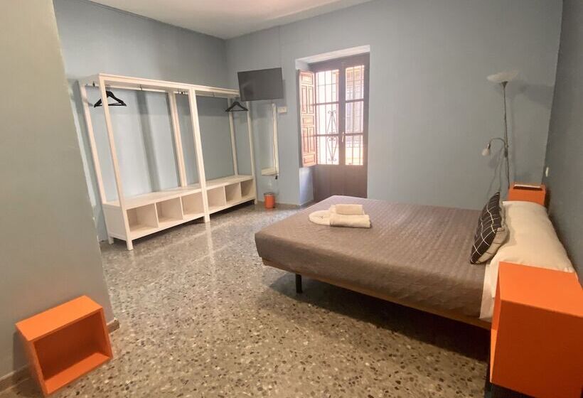 پانسیون Patio De La Plateria