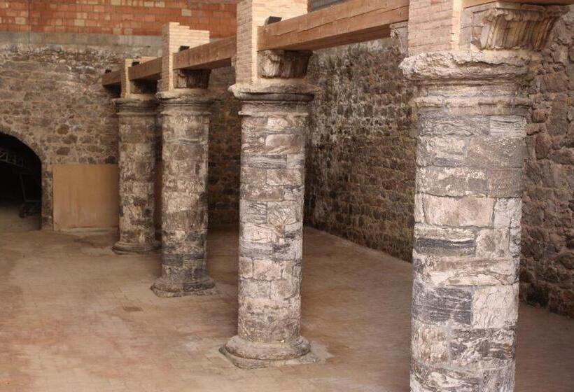 Albergue Sierra De Arbe