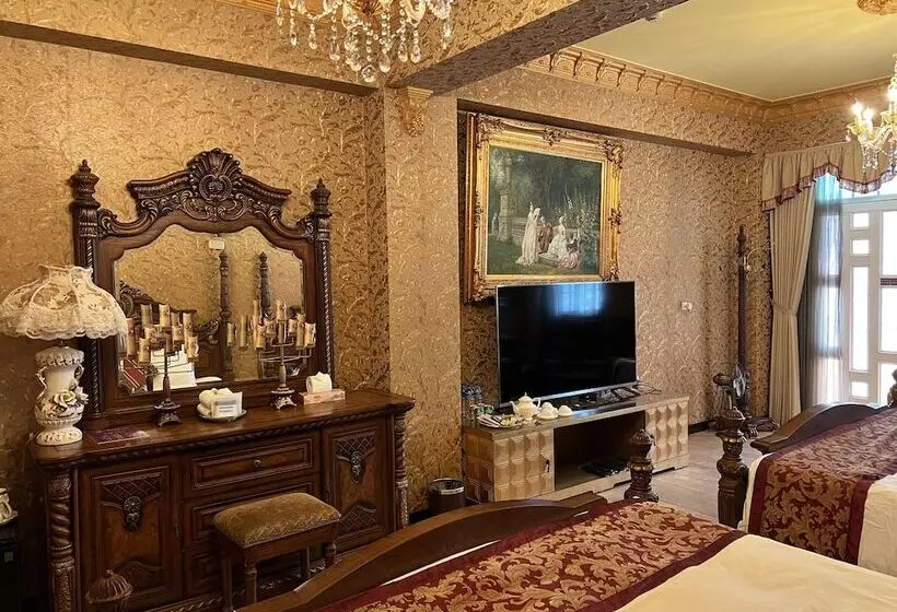 تختخواب و صبحانه Chateau De Olliere
