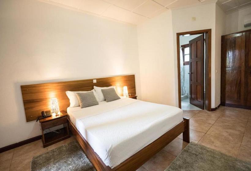 ベッドアンドブレックファースト Praia Accommodation