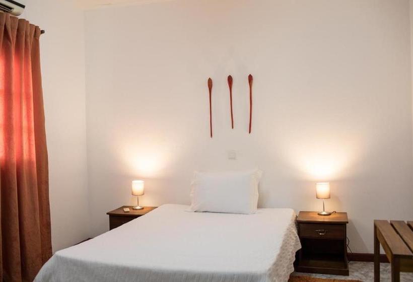 ベッドアンドブレックファースト Praia Accommodation