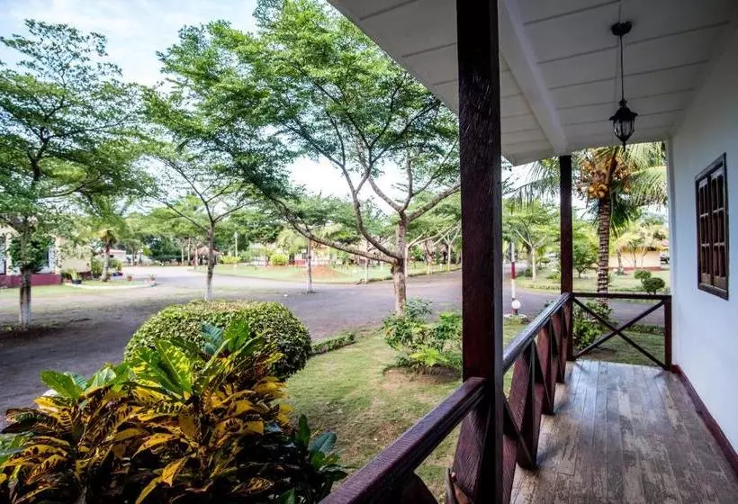 تختخواب و صبحانه Praia Accommodation