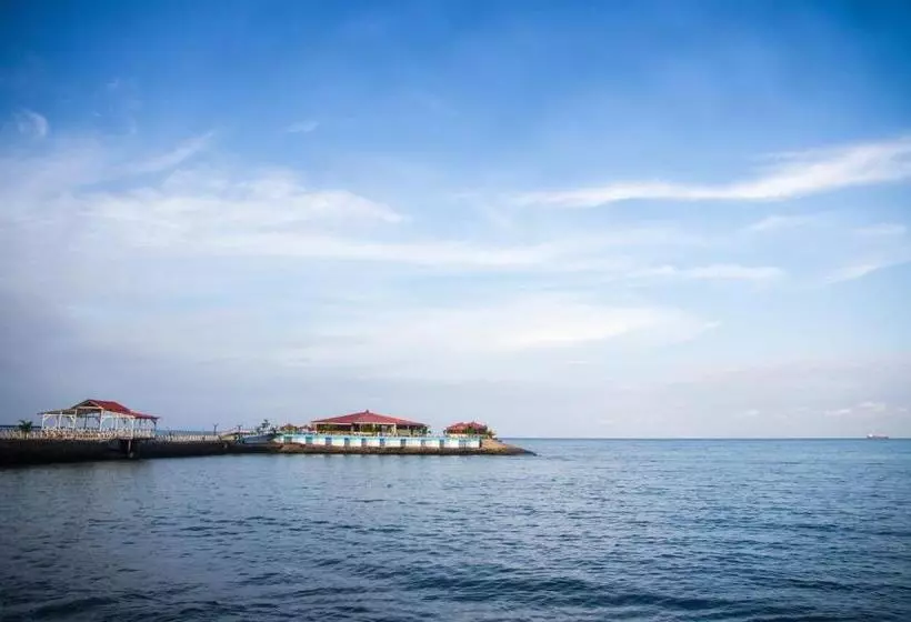 تختخواب و صبحانه Praia Accommodation