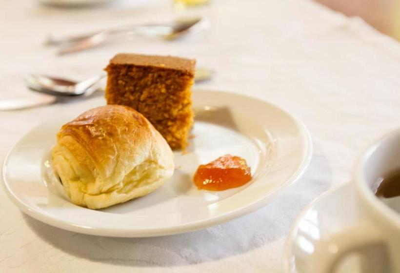 ベッドアンドブレックファースト Praia Accommodation