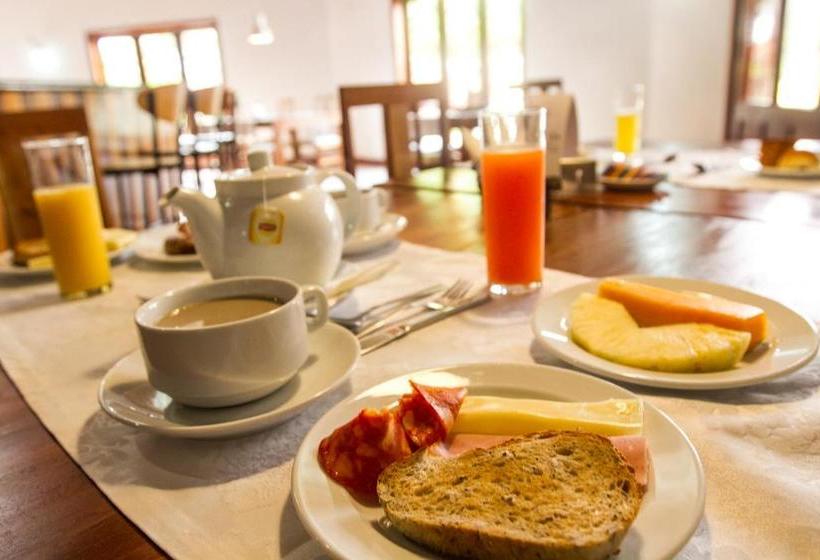 ベッドアンドブレックファースト Praia Accommodation