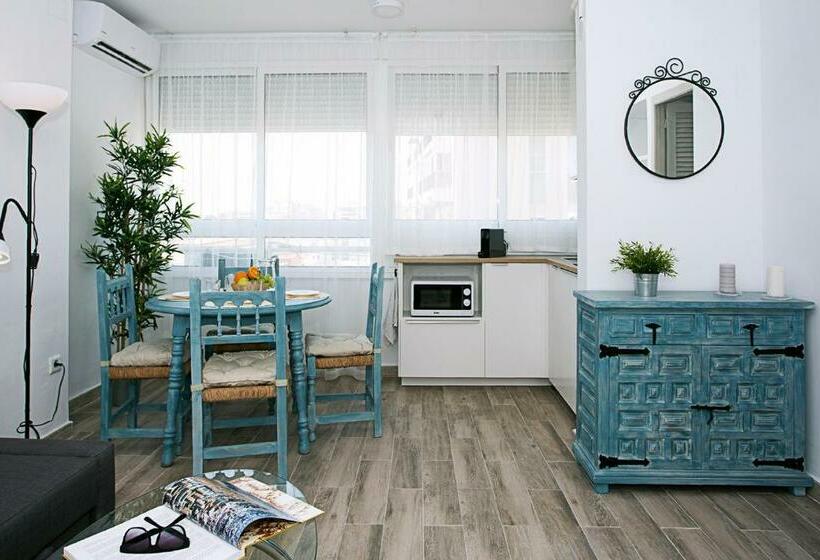 Blue Toscana Pool & Center Apartment