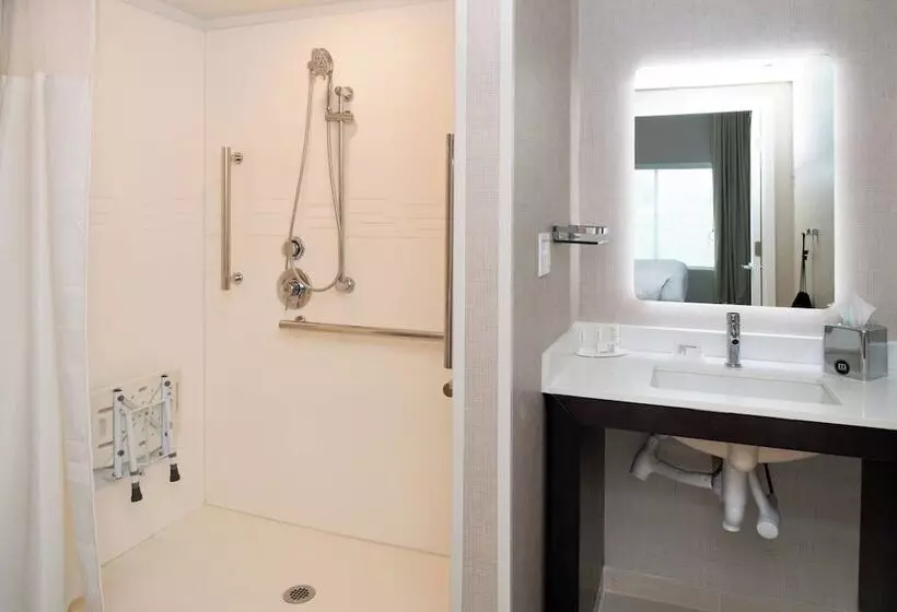 Hotelli Residence Inn Visalia