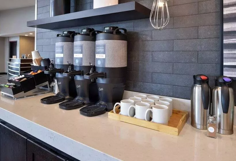 Hotelli Residence Inn Visalia