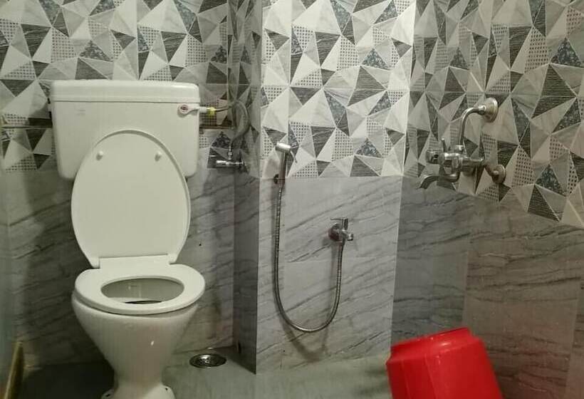 酒店 Swapna International