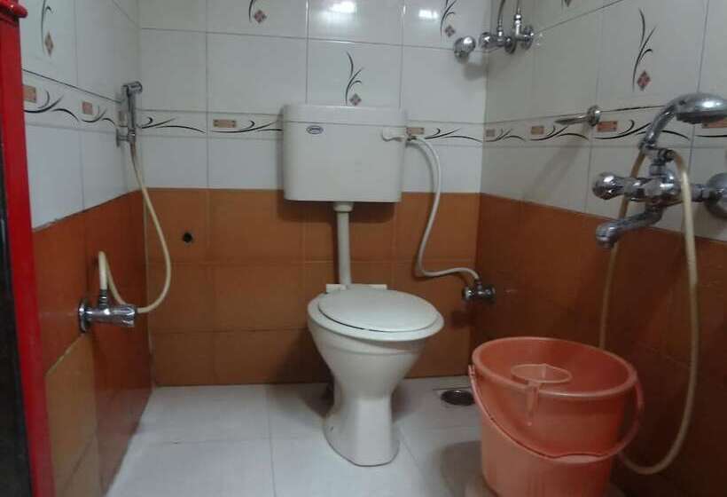 酒店 Swapna International