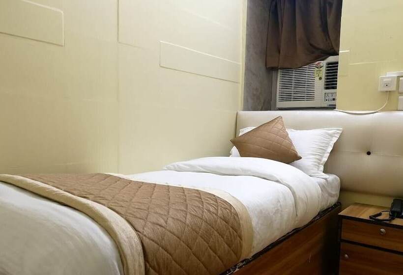 酒店 Swapna International