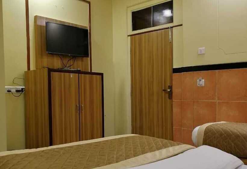 酒店 Swapna International