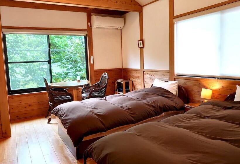 Hotel Yufuin Flora House