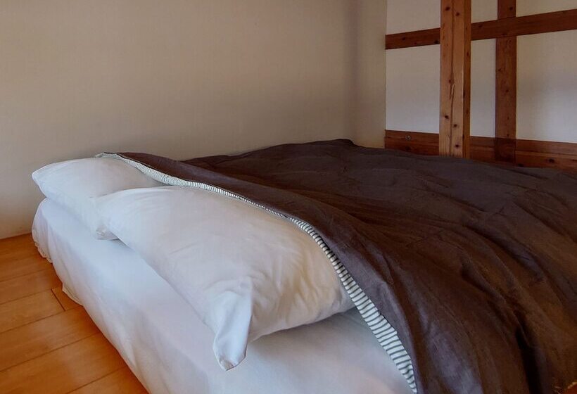 Hotel Yufuin Flora House