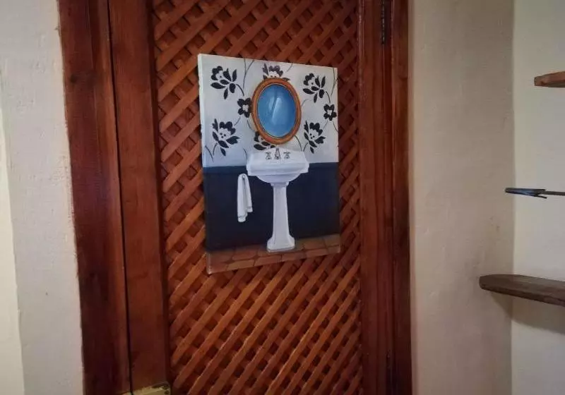 Los Angeles Del Romero