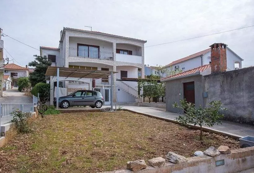 Apartments Pinsa