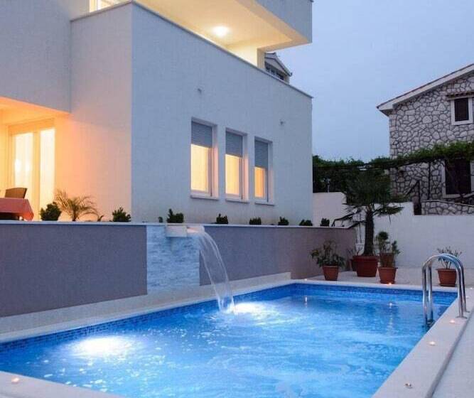 Apartments Villa Aurora 4