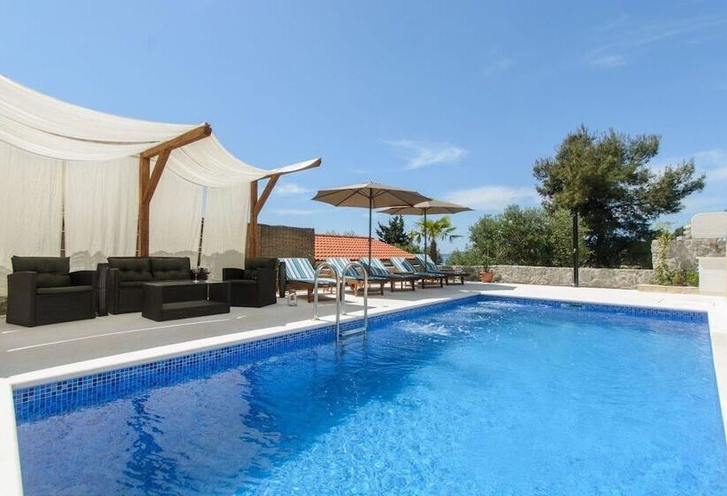 Apartments Villa Aurora 4