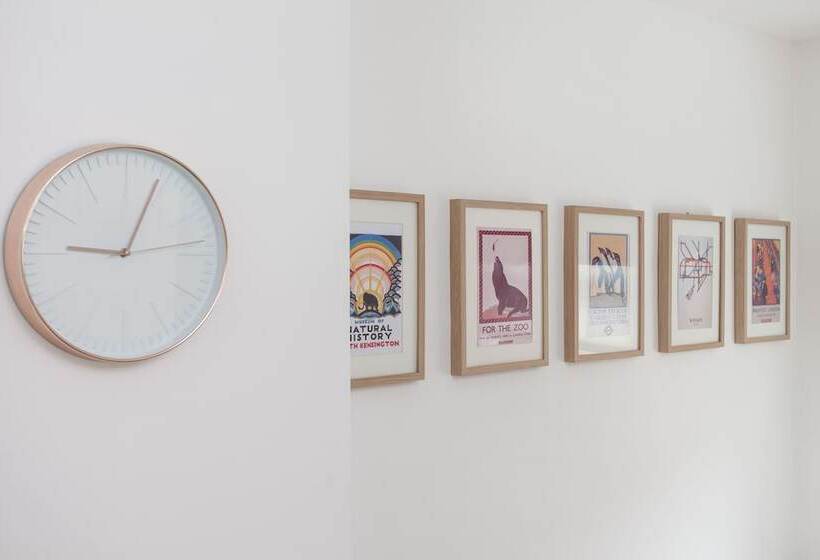 Basic Apartment For Two Amazing Location