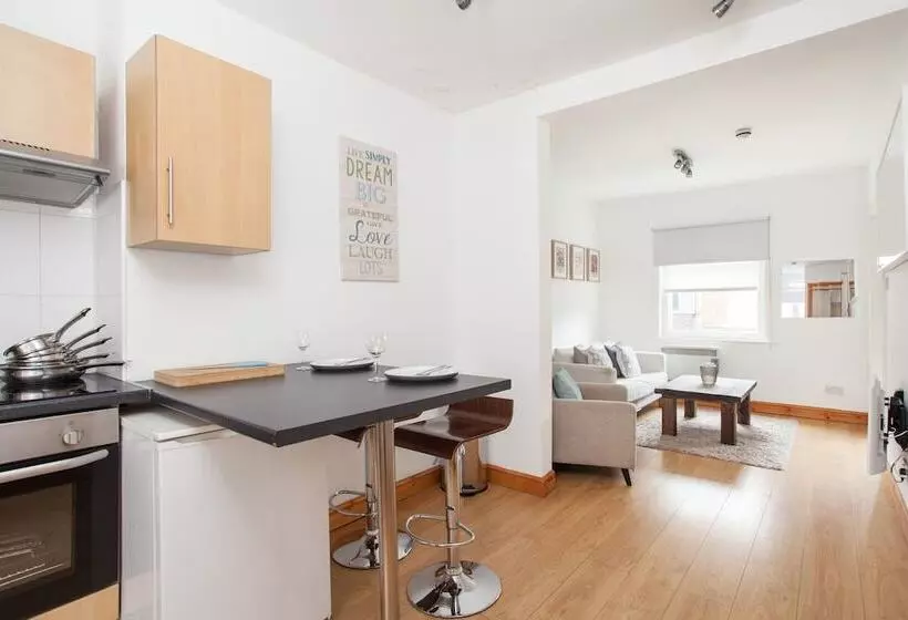 Basic Apartment For Two Amazing Location