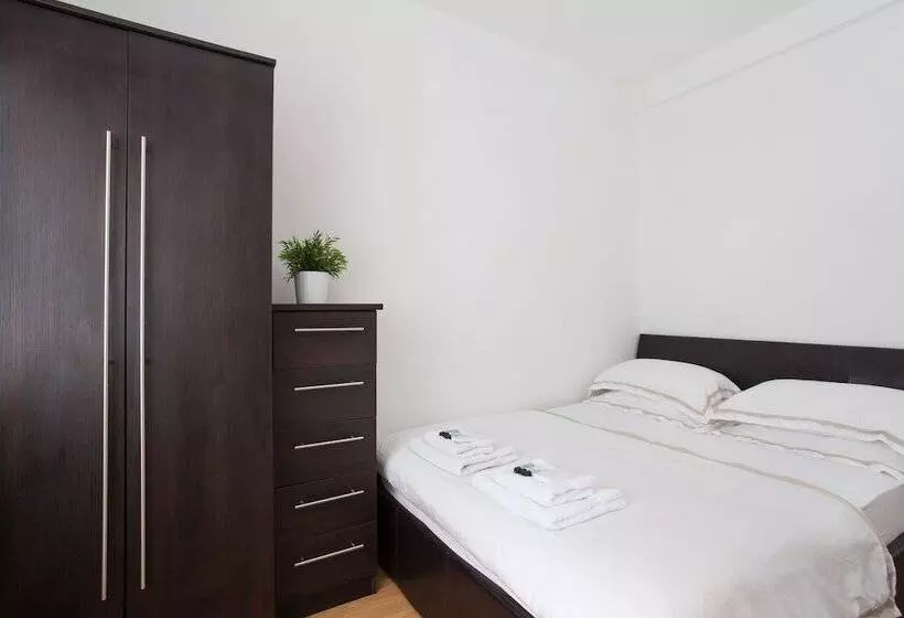 Basic Apartment For Two Amazing Location