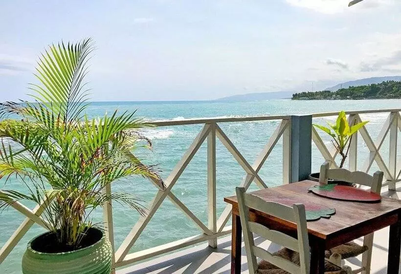 ベッドアンドブレックファースト Coterelle Breeze