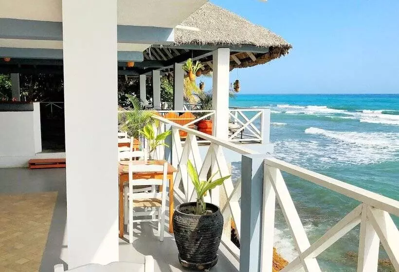 ベッドアンドブレックファースト Coterelle Breeze