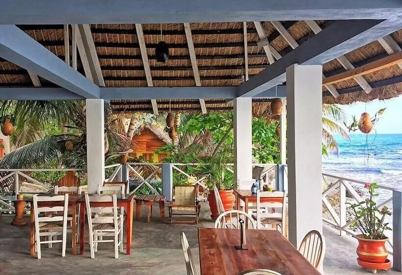 ベッドアンドブレックファースト Coterelle Breeze