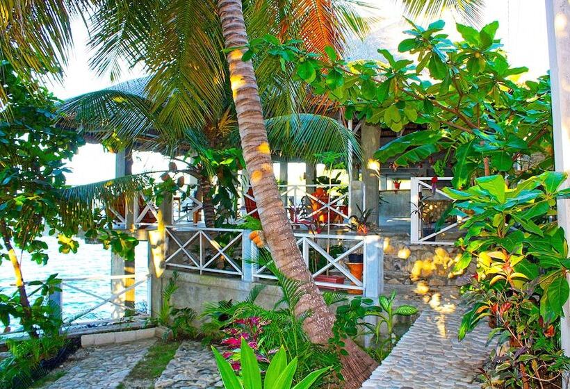 تختخواب و صبحانه Coterelle Breeze